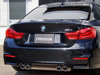 BMW M4 COUPE - 6