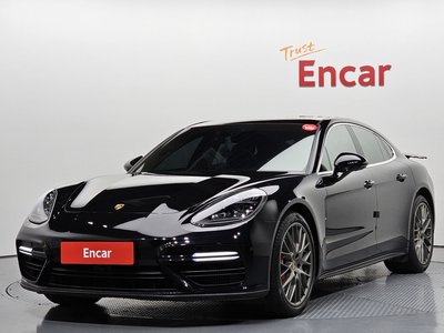 صورة 1 لـ 2018 Porsche PANAMERA