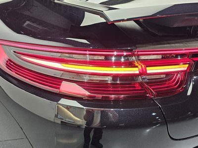 صورة 10 لـ 2018 Porsche PANAMERA