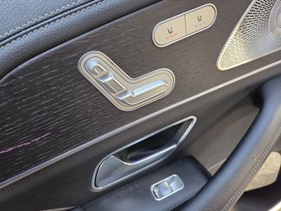 MERCEDES-BENZ GLS - 4