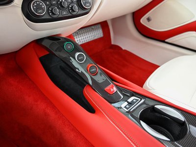 FERRARI F12 BERLINETTA - 5