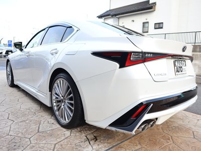 LEXUS IS - 5