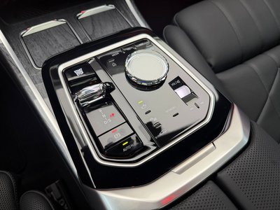 صورة مصغرة 16 لـ 2026 BMW 7 SERIES