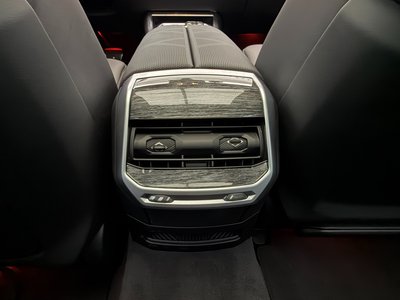 صورة مصغرة 12 لـ 2026 BMW 7 SERIES