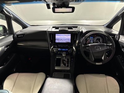 TOYOTA ALPHARD - 2