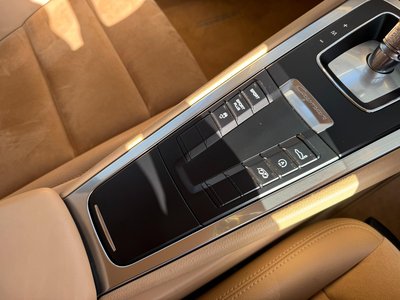 صورة مصغرة 29 لـ 2013 Porsche CAYMAN