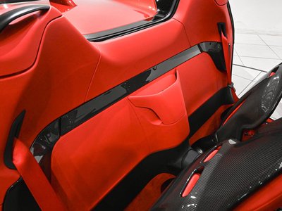 2024 Ferrari SF90 SPIDER 缩略图 14
