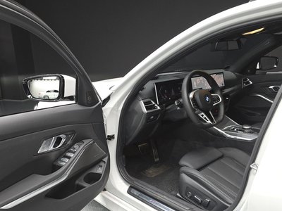 2025 BMW 3 SERIES 缩略图 13