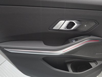2025 BMW 3 SERIES 缩略图 15