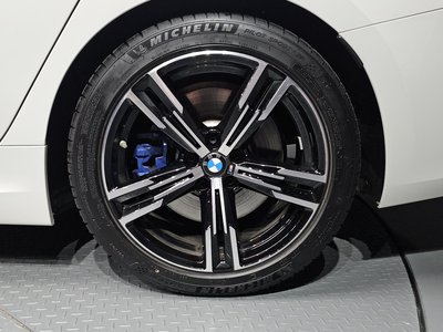 2025 BMW 3 SERIES 照片 8