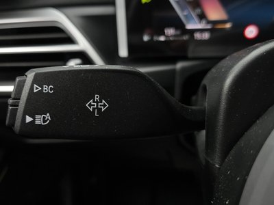 2025 BMW 3 SERIES 缩略图 29