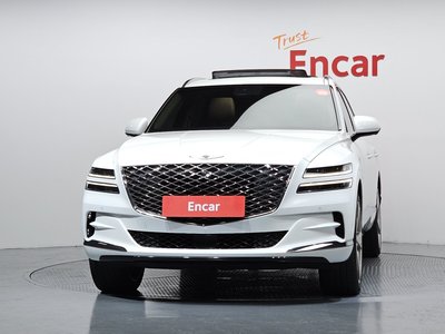 صورة 2 لـ 2023 Genesis GV80