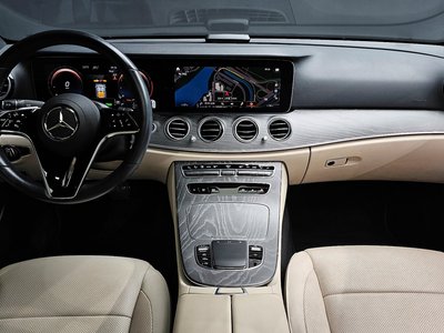 MERCEDES-BENZ E-CLASS - 5