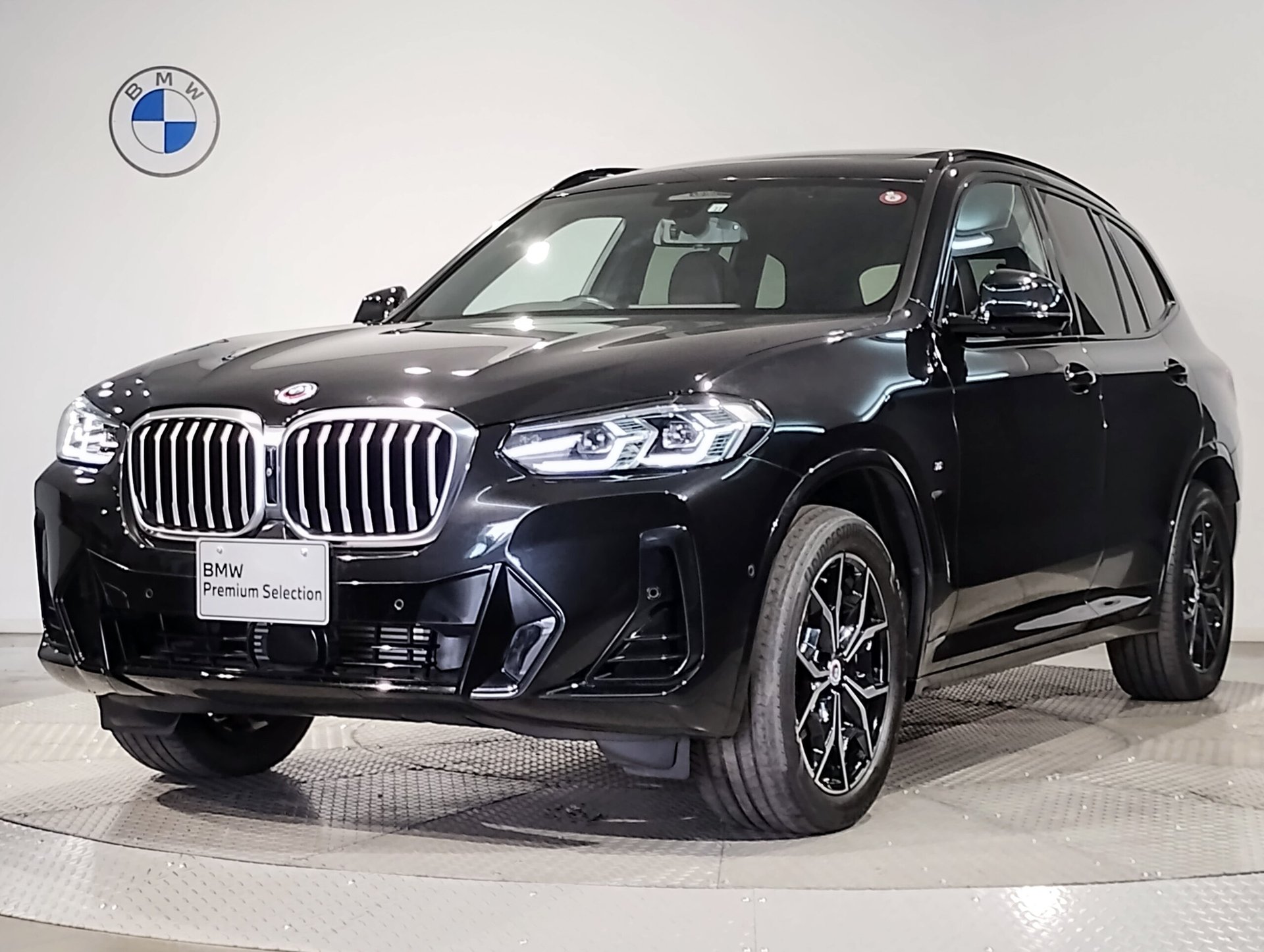 BMW X3 - View 1