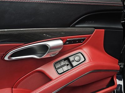 صورة مصغرة 25 لـ 2019 Porsche 718