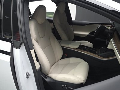 2023 Tesla MODEL X — миниатюра 16