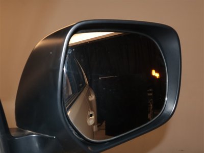 2023 Toyota LAND CRUISER PRADO — миниатюра 25