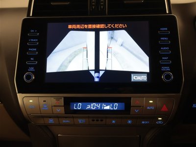 2023 Toyota LAND CRUISER PRADO — миниатюра 11