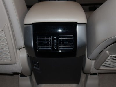 2023 Toyota LAND CRUISER PRADO — миниатюра 14