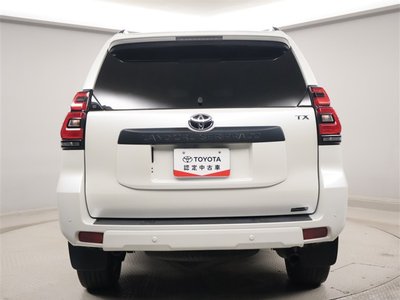 صورة 4 لـ 2023 Toyota LAND CRUISER PRADO