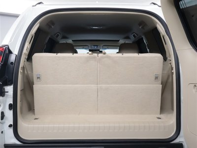 2023 Toyota LAND CRUISER PRADO — миниатюра 34