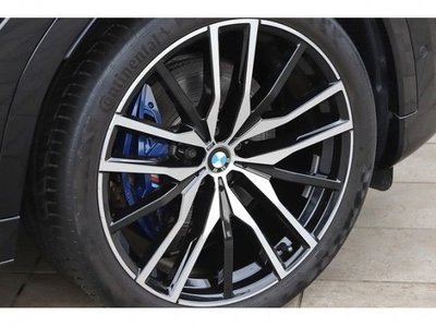 2021 BMW X6 照片 6