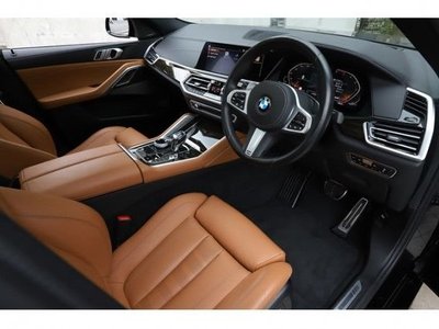 2021 BMW X6 照片 7