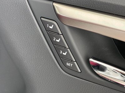 صورة مصغرة 36 لـ 2019 Lexus RX
