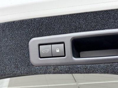 صورة مصغرة 24 لـ 2019 Lexus RX
