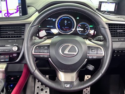 صورة مصغرة 26 لـ 2019 Lexus RX