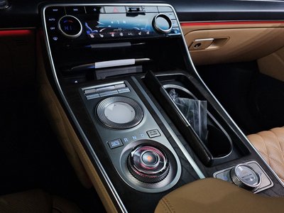 GENESIS GV80 - 9