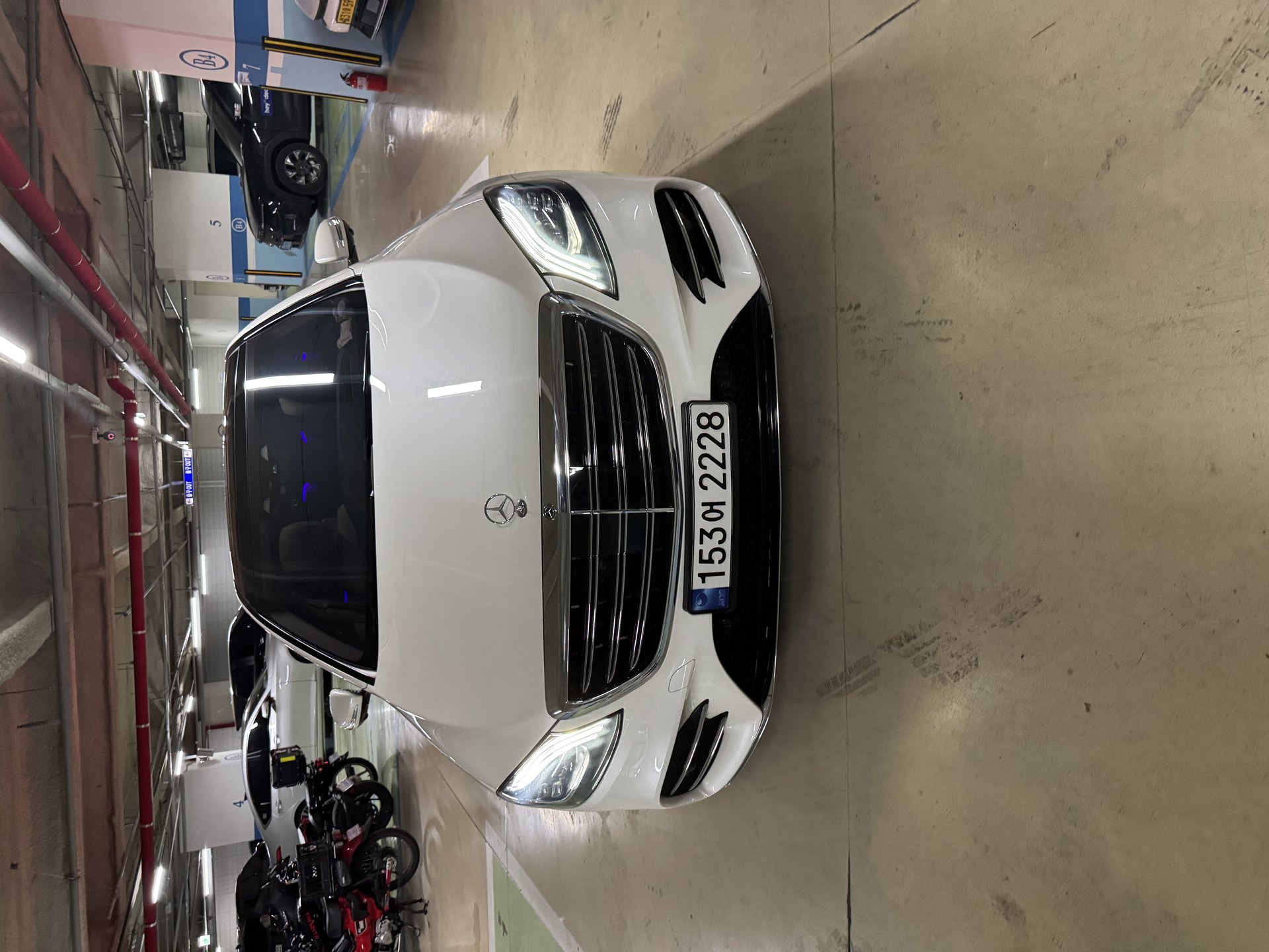 MERCEDES-BENZ S-CLASS - View 1