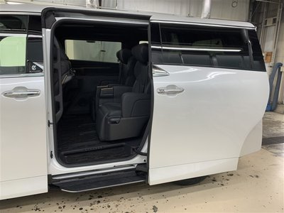 صورة مصغرة 37 لـ 2023 Toyota ALPHARD