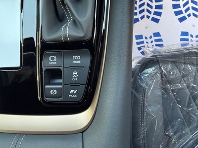 صورة مصغرة 37 لـ 2026 Toyota ALPHARD