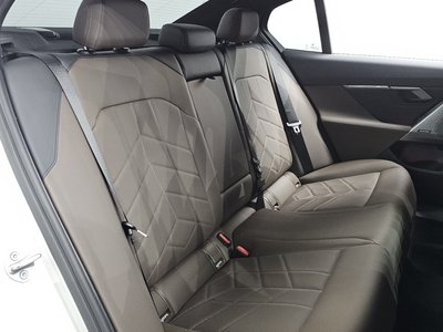 2025 BMW 5 SERIES 缩略图 17