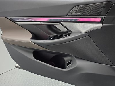 2025 BMW 5 SERIES 缩略图 14