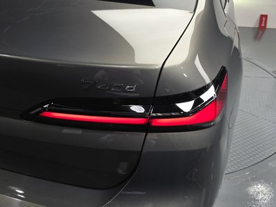 BMW 7 SERIES - 10