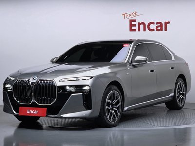 BMW 7 SERIES - 1