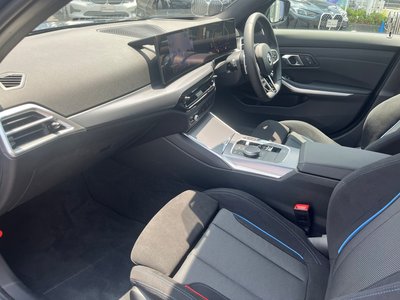 2026 BMW 3 SERIES thumbnail 18
