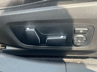 2026 BMW 3 SERIES thumbnail 14