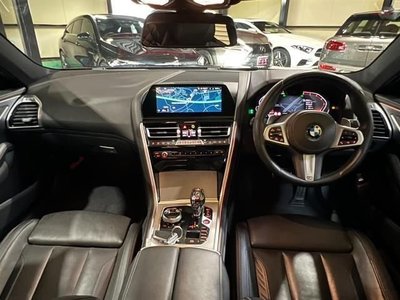 BMW 8 SERIES - 3