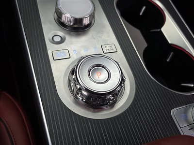2024 Genesis GV80 COUPE photo 9