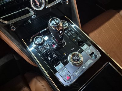 صورة مصغرة 17 لـ 2023 Bentley FLYING SPUR