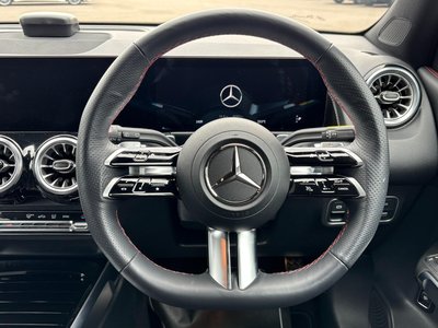 MERCEDES-BENZ GLB - 9