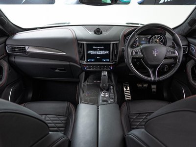MASERATI LEVANTE - 5
