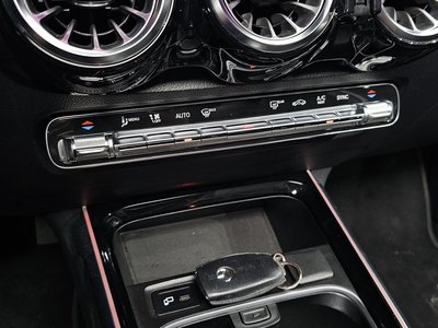 2022 Mercedes-BENZ GLB — миниатюра 27
