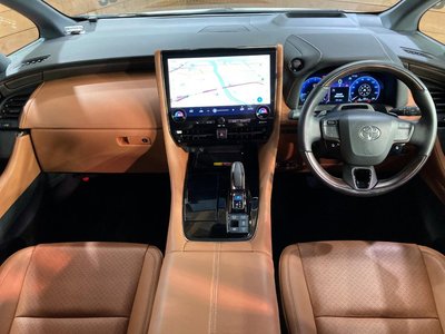 صورة 2 لـ 2023 Toyota VELLFIRE