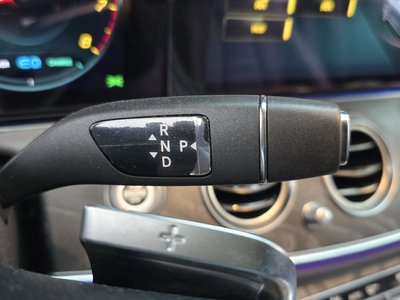 MERCEDES-BENZ E-CLASS - 9