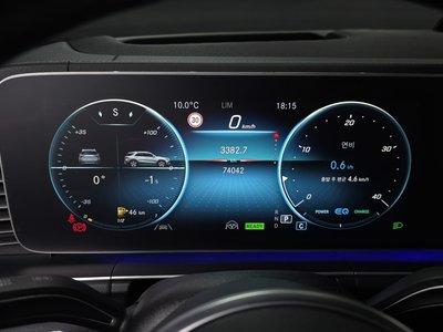 MERCEDES-BENZ GLE - 8