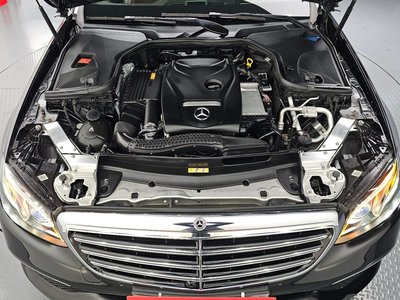 MERCEDES-BENZ E-CLASS - 7